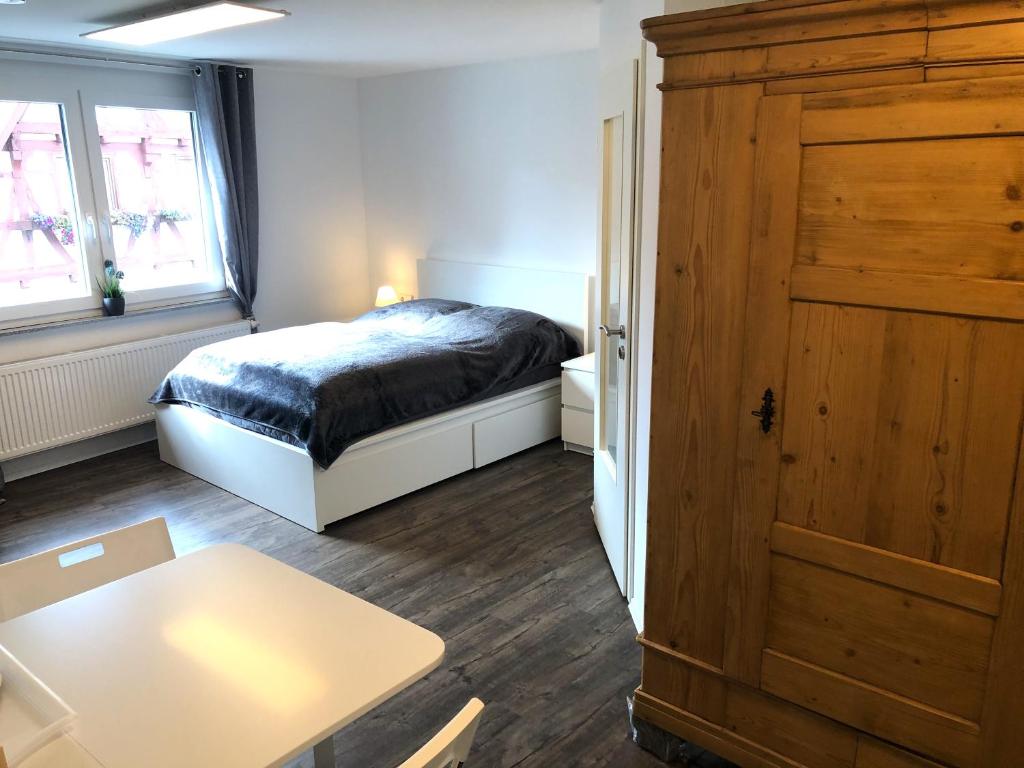 Deluxe Doppelzimmer ab 89 € in Lisas Gästehaus Neckartenzlingen