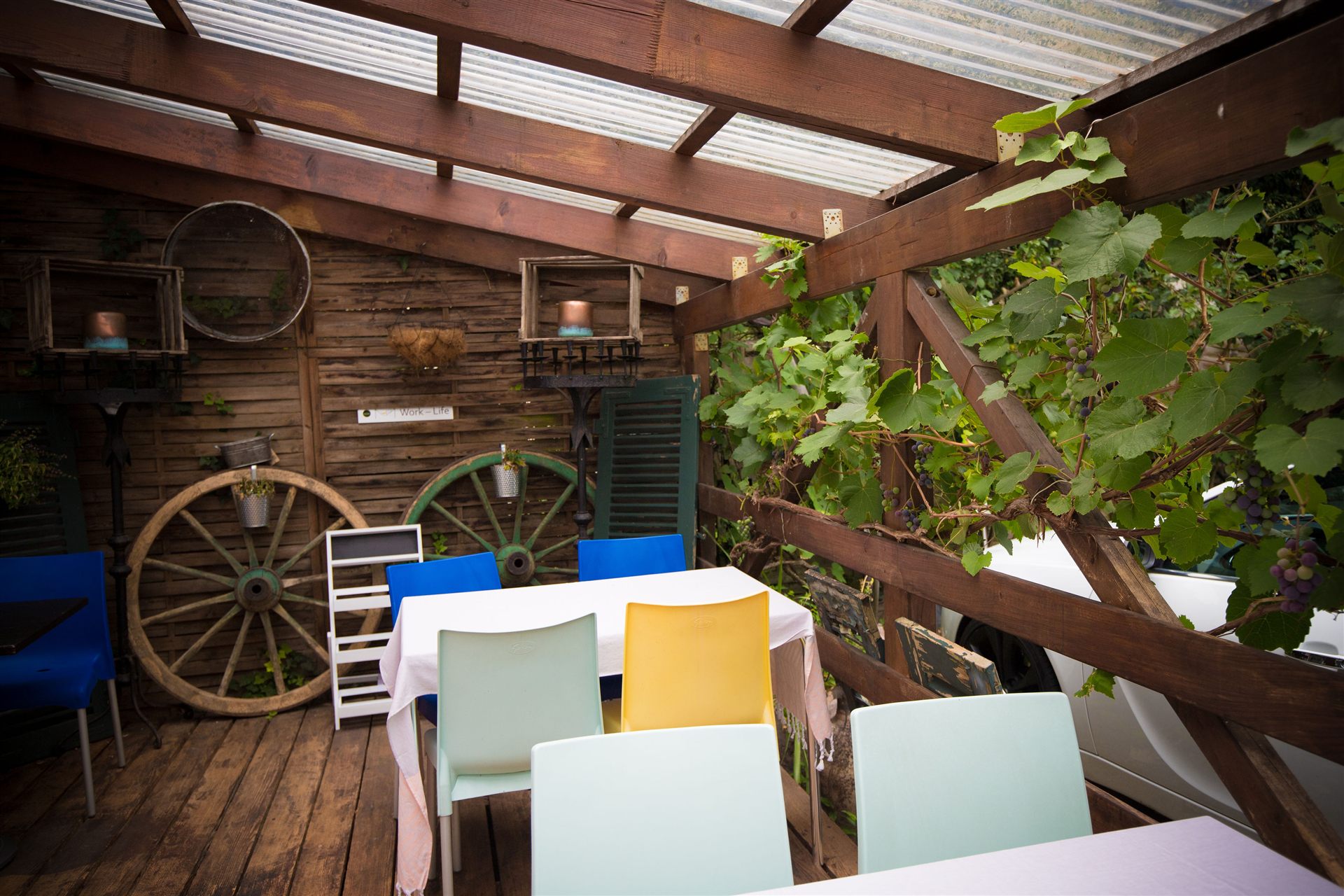 Lisas Gerüchteküche – Restaurant mit Terrasse im Hotel Fantastic Neckartenzlingen